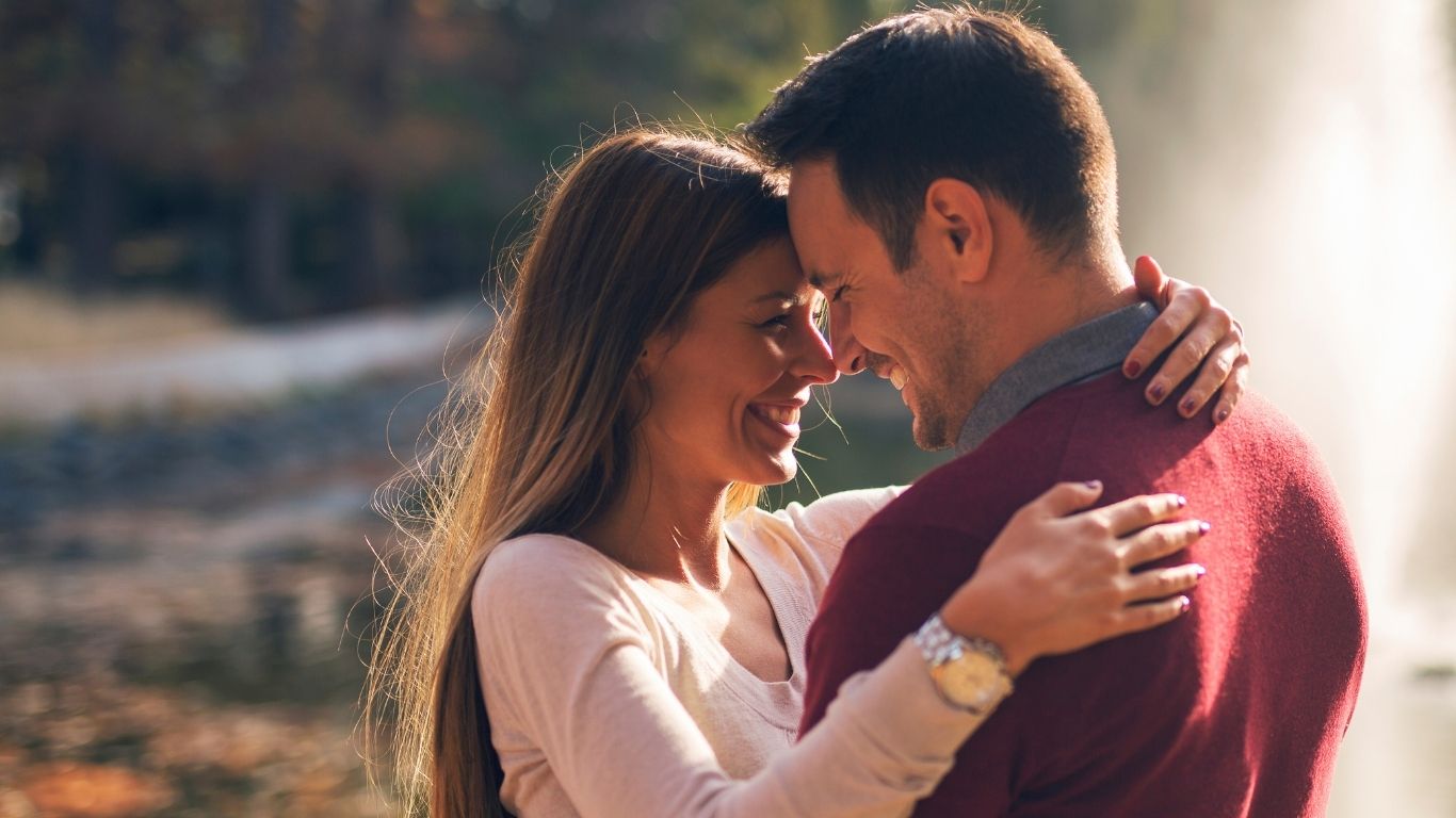 Aquarius and intimacy avoidance in emotional connection